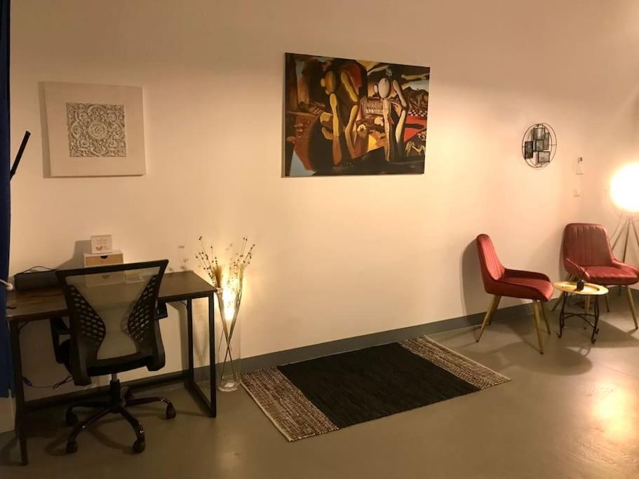 וינה Klimatisierte Sehr Zentrale Wohnung-Loftstyle- מראה חיצוני תמונה